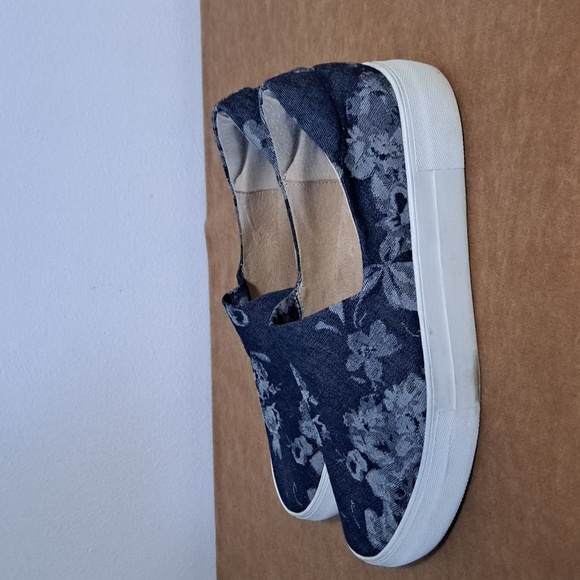 Soul Naturalizer floral denim shoes slip on size 8.5 J/Slides - Picture 4 of 6